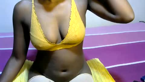 xeenah online show from 07.15.26