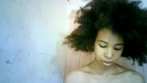 xenna610827 online show from 02.13.25