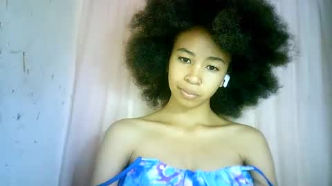 xenna610827 online show from 03.09.25