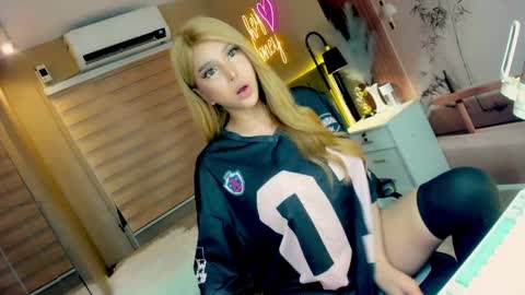 hey honey online show from 06.08.26