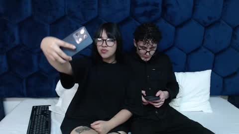 Snapshot of xhotdesire_fx chatting on 03.01.25 Marco and Veronica online show from 03.01.25