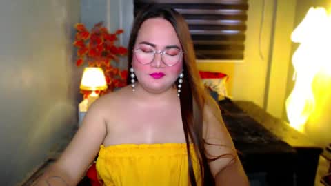 xhotlaurax online show from 12.01.25
