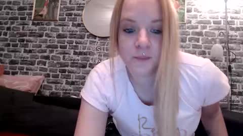 Milfi online show from 02.16.26