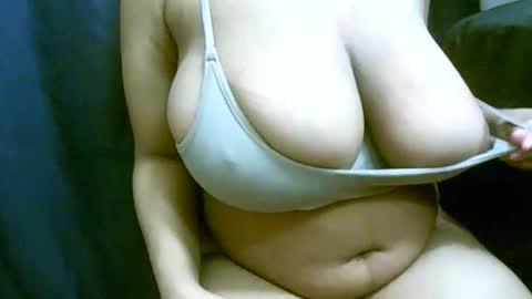 XiaoXiao  online show from 04.14.26