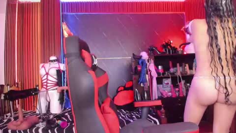 Snapshot of xiaqueen chatting on 04.20.26 XiaQueen I M online show from 04.20.26