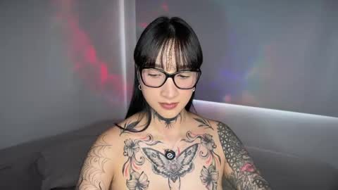 xisisxx online show from 05.07.26