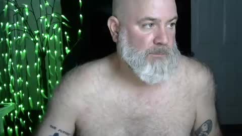 Snapshot of xjohnniex77 chatting on 07.08.26 MrSlowBurn77 online show from 07.08.26