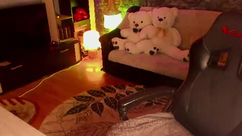 Lara online show from 07.03.26
