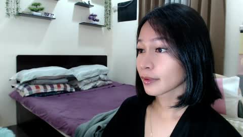 Snapshot of xlovely_destinyx chatting on 07.28.26 Alice online show from 07.28.26