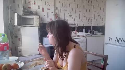 Luna online show from 04.15.26