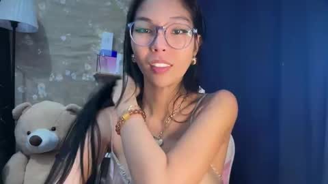 Sweet Monica online show from 12.22.25