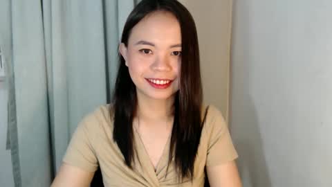 Snapshot of xo_worth_it chatting on 02.08.26 nathalie online show from 02.08.26