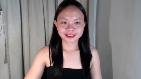 Snapshot of xo_worth_it chatting on 03.03.26 nathalie online show from 03.03.26