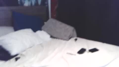 Snapshot of xoddxwolfx chatting on 11.30.25 Mary Jaine online show from 11.30.25