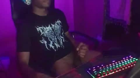 Snapshot of xompp chatting on 03.15.26 xompp online show from 03.15.26