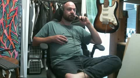 Snapshot of xredchestedx chatting on 12.08.24 Red online show from 12.08.24