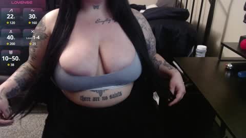 xorileyschembri online show from 12.29.24