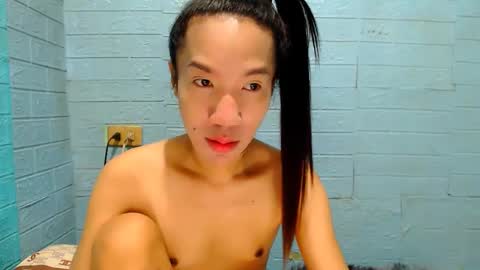 Snapshot of xsavagemistressx chatting on 01.12.25 Ask Me Baby online show from 01.12.25