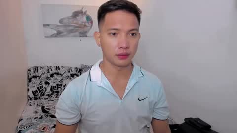 xsebastian19 online show from 02.26.25