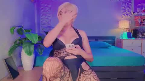 Michelle online show from 07.18.26