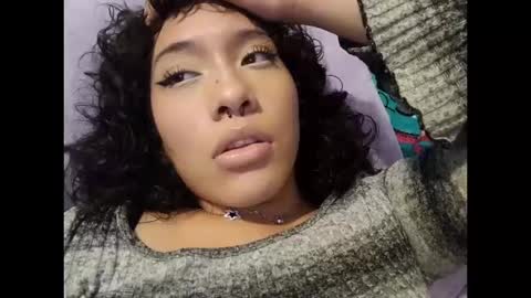 Snapshot of xsillymillyx chatting on 10.17.25 Mille online show from 10.17.25