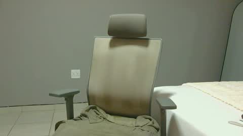 spykeXtee online show from 03.14.26