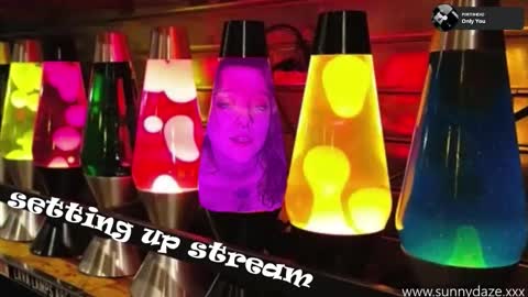 Sunny Daze online show from 02.03.26