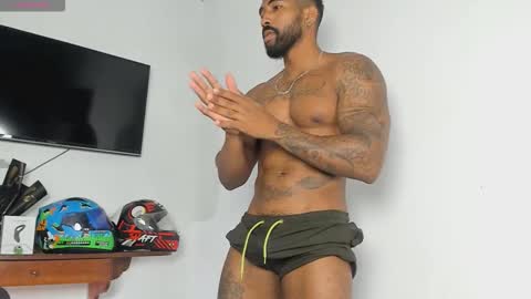 Stipp3r online show from 11.28.25