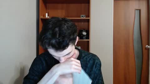 traqqq online show from 09.12.25