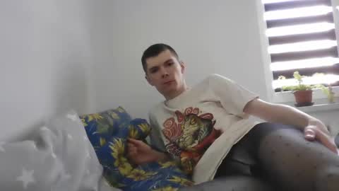 xvenon9898x online show from 04.12.26