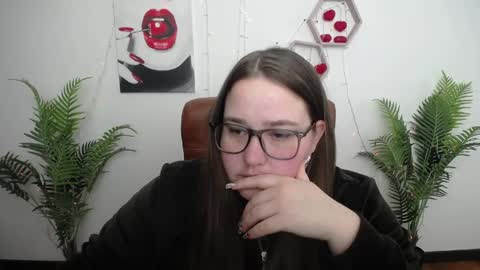 Snapshot of xx_daniella_xx chatting on 04.24.26 xx daniella xx online show from 04.24.26