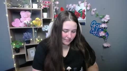 Snapshot of xx_daniella_xx chatting on 05.28.26 xx daniella xx online show from 05.28.26