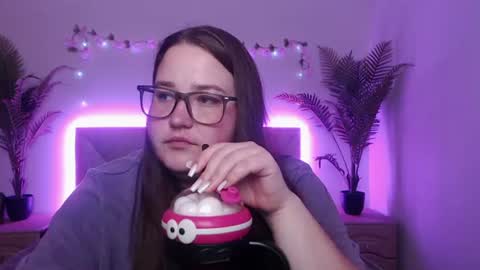 Snapshot of xx_daniella_xx chatting on 07.14.26 xx daniella xx online show from 07.14.26