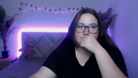 Snapshot of xx_daniella_xx chatting on 07.19.26 xx daniella xx online show from 07.19.26