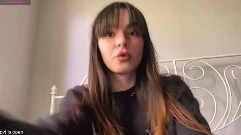 Lily online show from 05.19.26