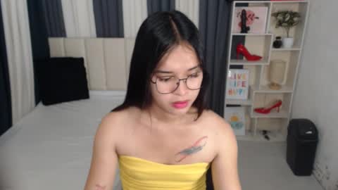 Snapshot of xxbigcockchloexx chatting on 09.24.25 CHLOES ROOM online show from 09.24.25