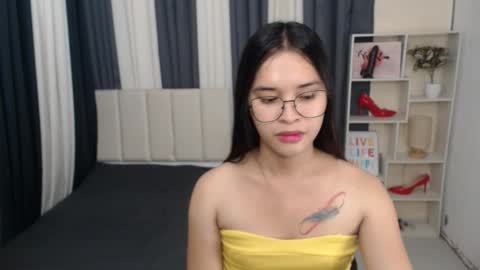Snapshot of xxbigcockchloexx chatting on 10.05.25 CHLOES ROOM online show from 10.05.25