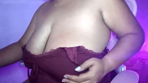 xxboobsiexx online show from 03.16.26