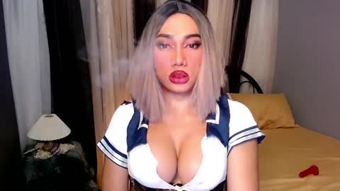 Snapshot of xxcinddyxx chatting on 02.27.25 cinddy online show from 02.27.25