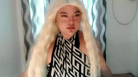 Snapshot of xxhotloyd_cummerx chatting on 03.22.26 Loyd online show from 03.22.26