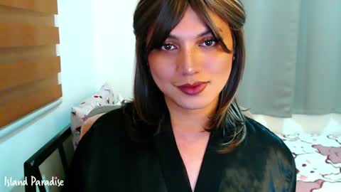 Snapshot of xxjulielovesyouxx chatting on 06.21.26 July online show from 06.21.26