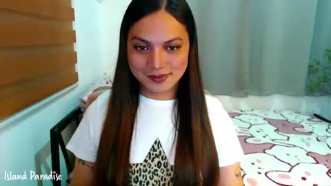 Snapshot of xxjulielovesyouxx chatting on 06.23.26 July online show from 06.23.26