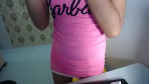 Snapshot of xxkayjeanxx chatting on 11.23.25 Aya online show from 11.23.25