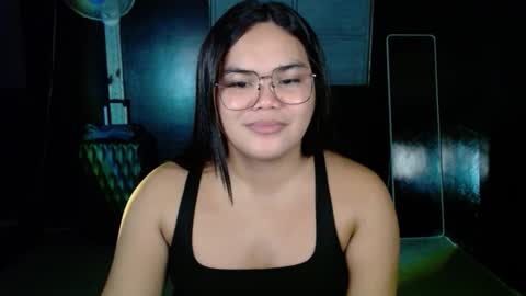 Kylie Smith online show from 10.26.25