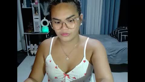 Kylie Smith online show from 05.07.26