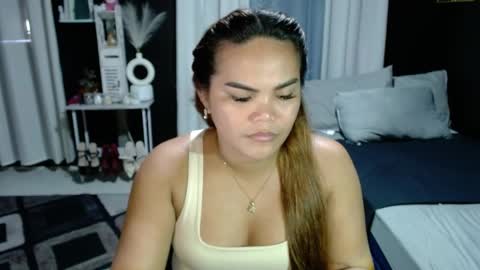 Kylie Smith online show from 06.03.26