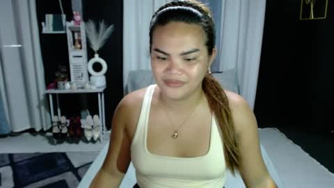 Kylie Smith online show from 06.04.26