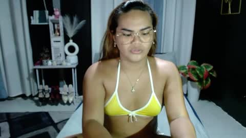 Kylie Smith online show from 06.04.26