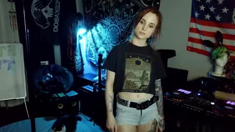 Lilith online show from 04.21.26