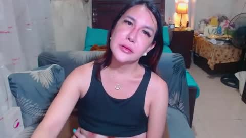 Snapshot of xxmiranda_greyxx chatting on 07.06.26 sexyyanna4u online show from 07.06.26